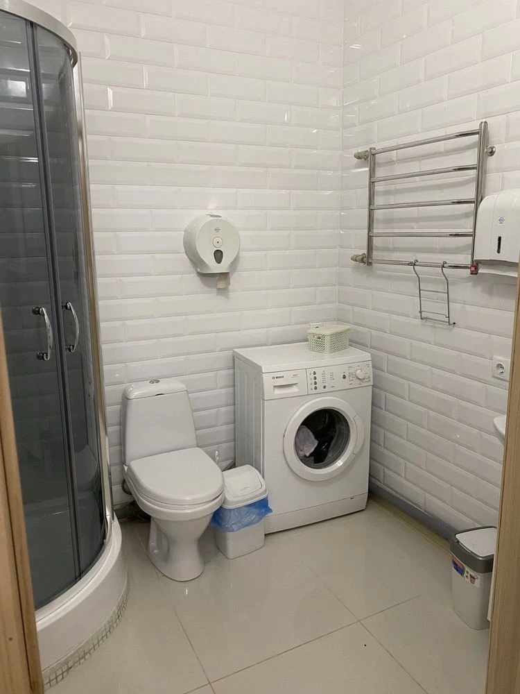 Продам 3 кімнатну квартиру , Обухів, вул. Пища1.
