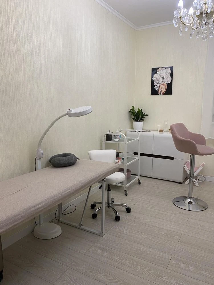 Продам 3 кімнатну квартиру , Обухів, вул. Пища1.