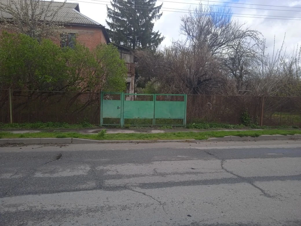 Продам  двоповерхову  квартиру