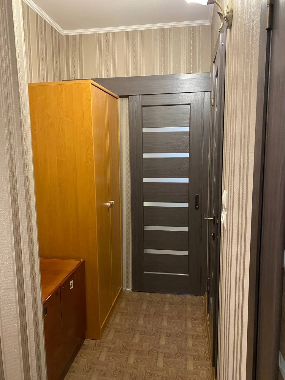 Продам 2-х кімнатну квартиру