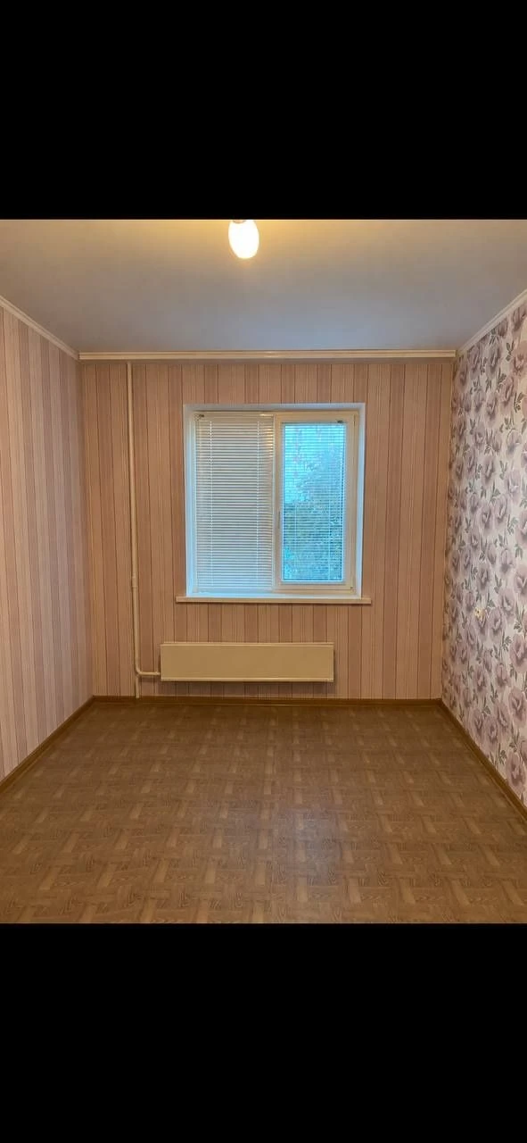 Продам 2-х кімнатну квартиру