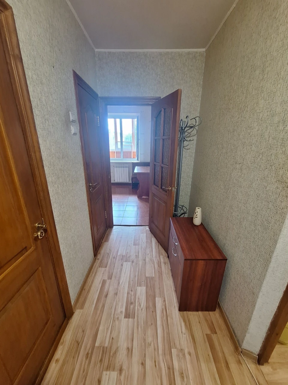 Продається  1 кім. кв. оновлено