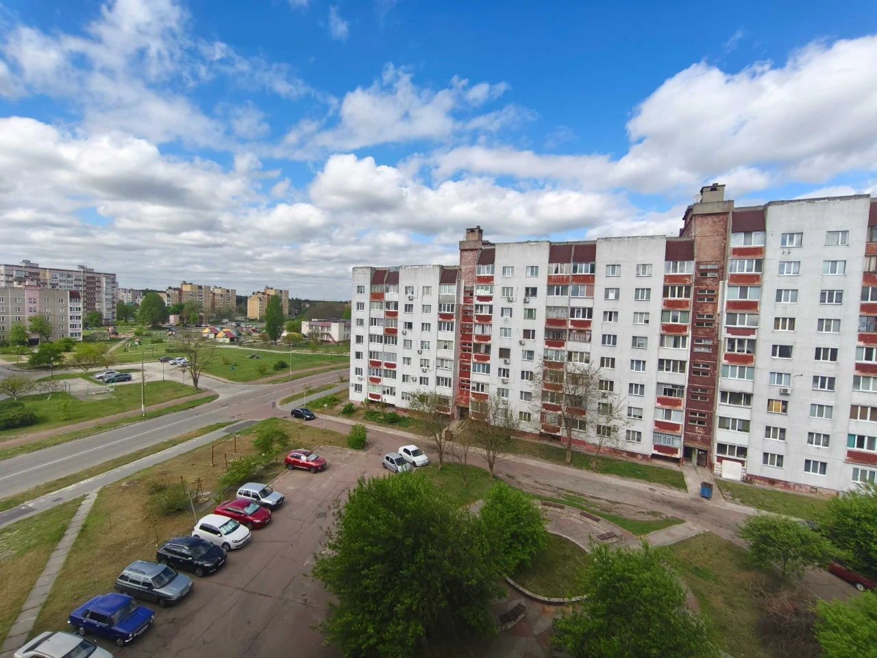 Продам-Обміняю 1-кімнатну квартиру в Добринінському
