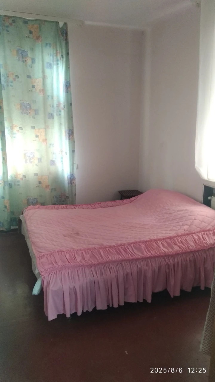 Тараща. Продаж 4кімн.кв 85м.кв в центрі