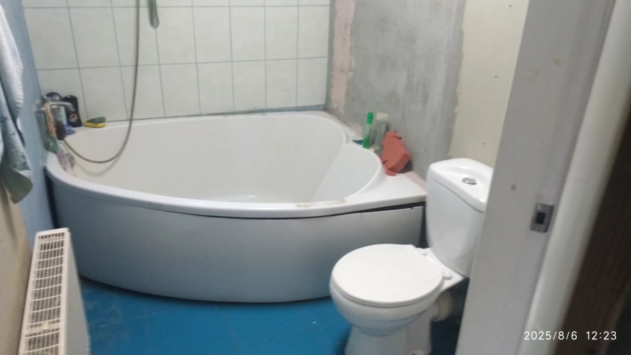 Тараща. Продаж 4кімн.кв 85м.кв в центрі