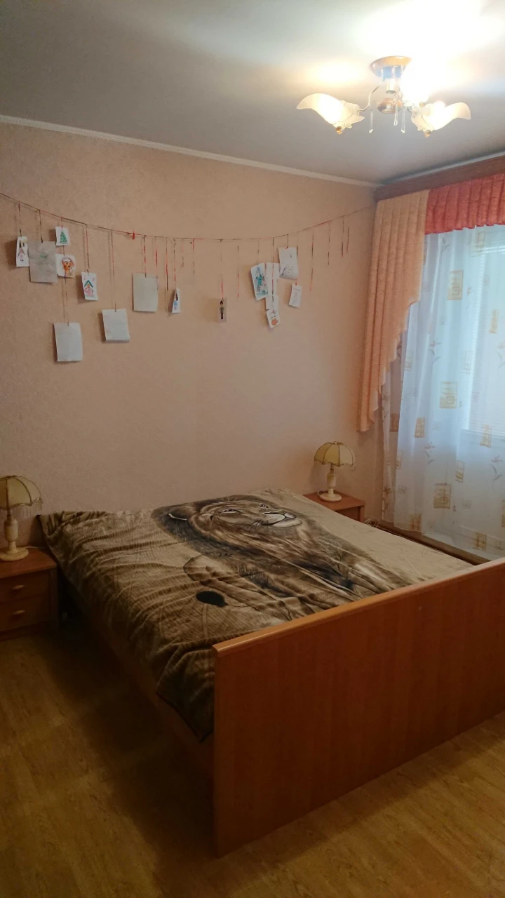 Продаж 3-к квартири в м.Славутич, Добринінський кв-л 9  2145