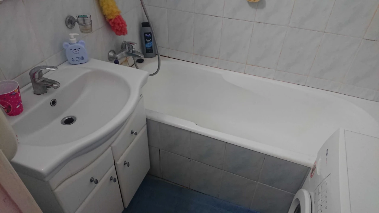 Продаж 3-к квартири в м.Славутич, Добринінський кв-л 9  2145