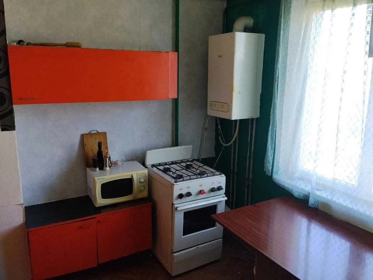 Продам 2-кімнатну квартиру у м.Фастів, Київської обл