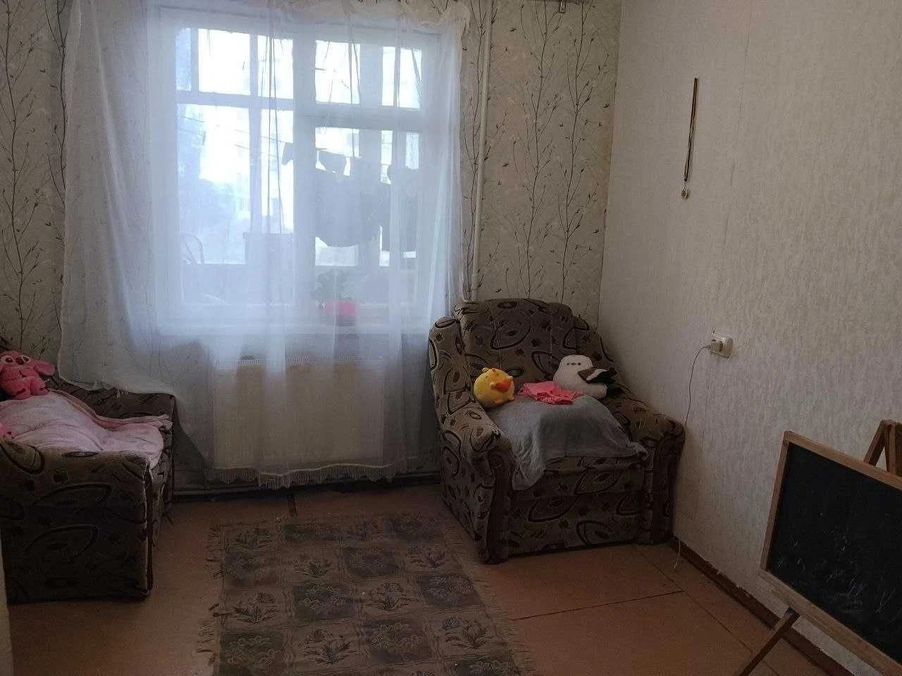 Продам 2-кімнатну квартиру у м.Фастів, Київської обл