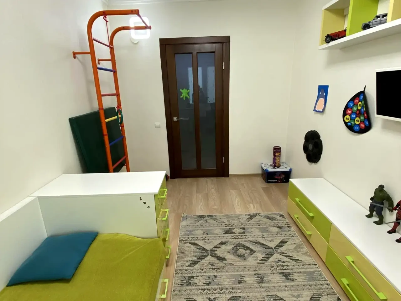 Продаж квартири 3-кімн. 96.1 м² 7/9 пов.