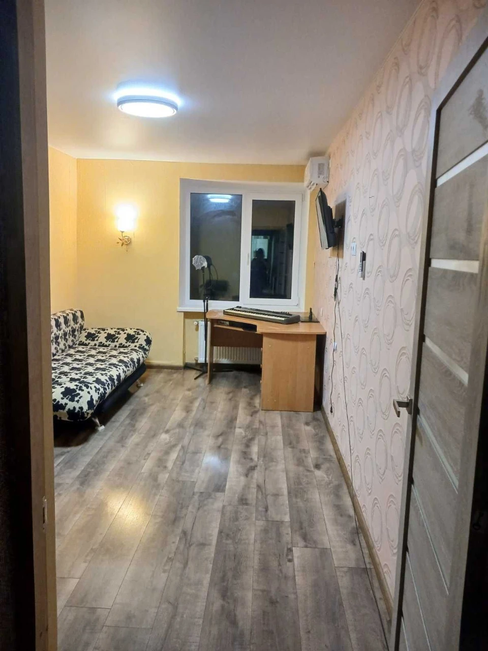 Продаж 1 кімнатної  квартири в м. Фастові