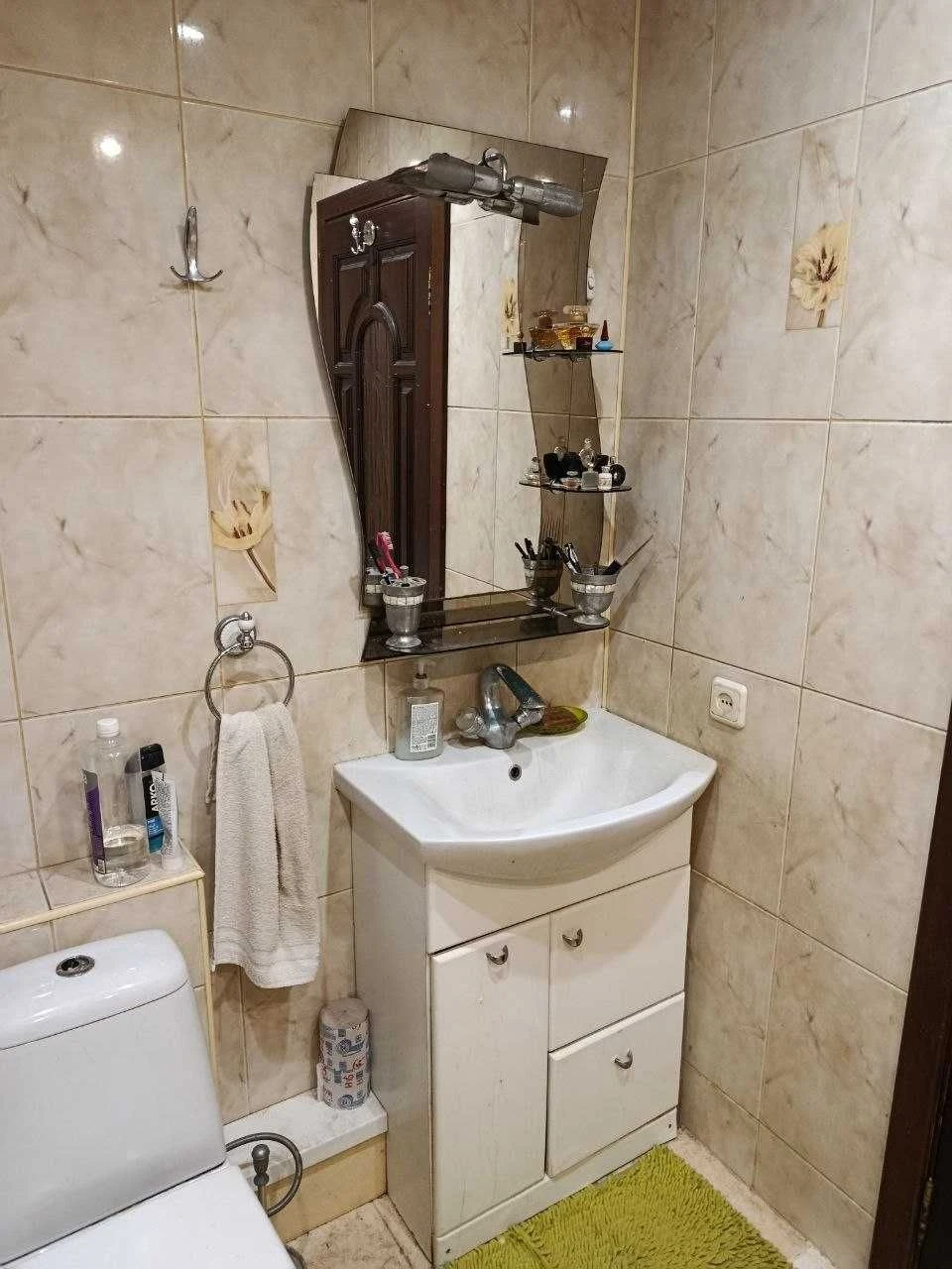 Продам 4+1 комнатную квартиру 86.7 м² + 12м² , центр города
