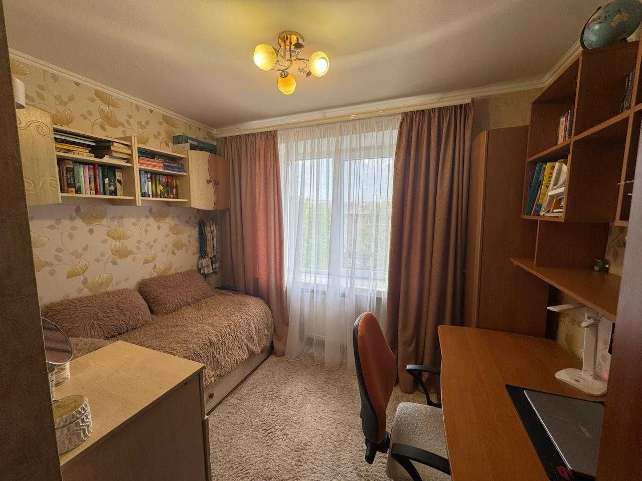 Продаж 3-кімнатної квартири в центрі Фастова