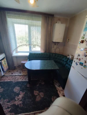Продам 3к квартиру з Гаражем в Фастові Локомотивна 1А