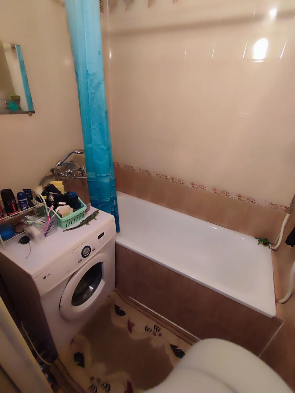 Продам 3к квартиру з Гаражем в Фастові Локомотивна 1А
