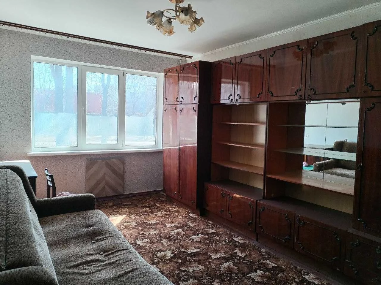 Двокімнатна в Фастові продаж.