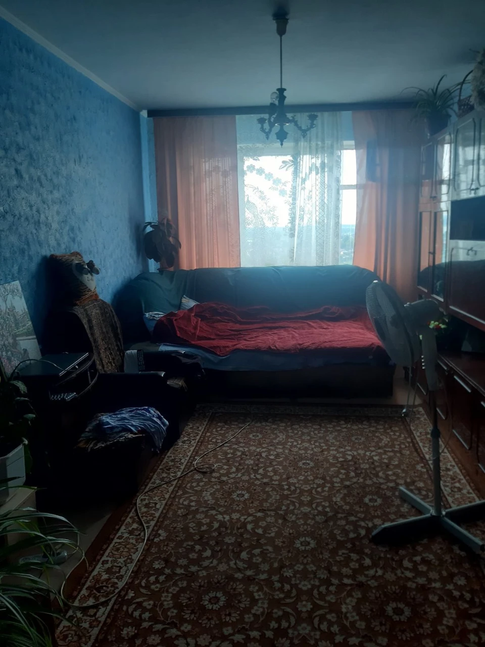 Продам трикімнатну квартиру