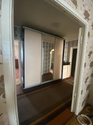 Продам  2-х кімнатну квартиру в центрі міста