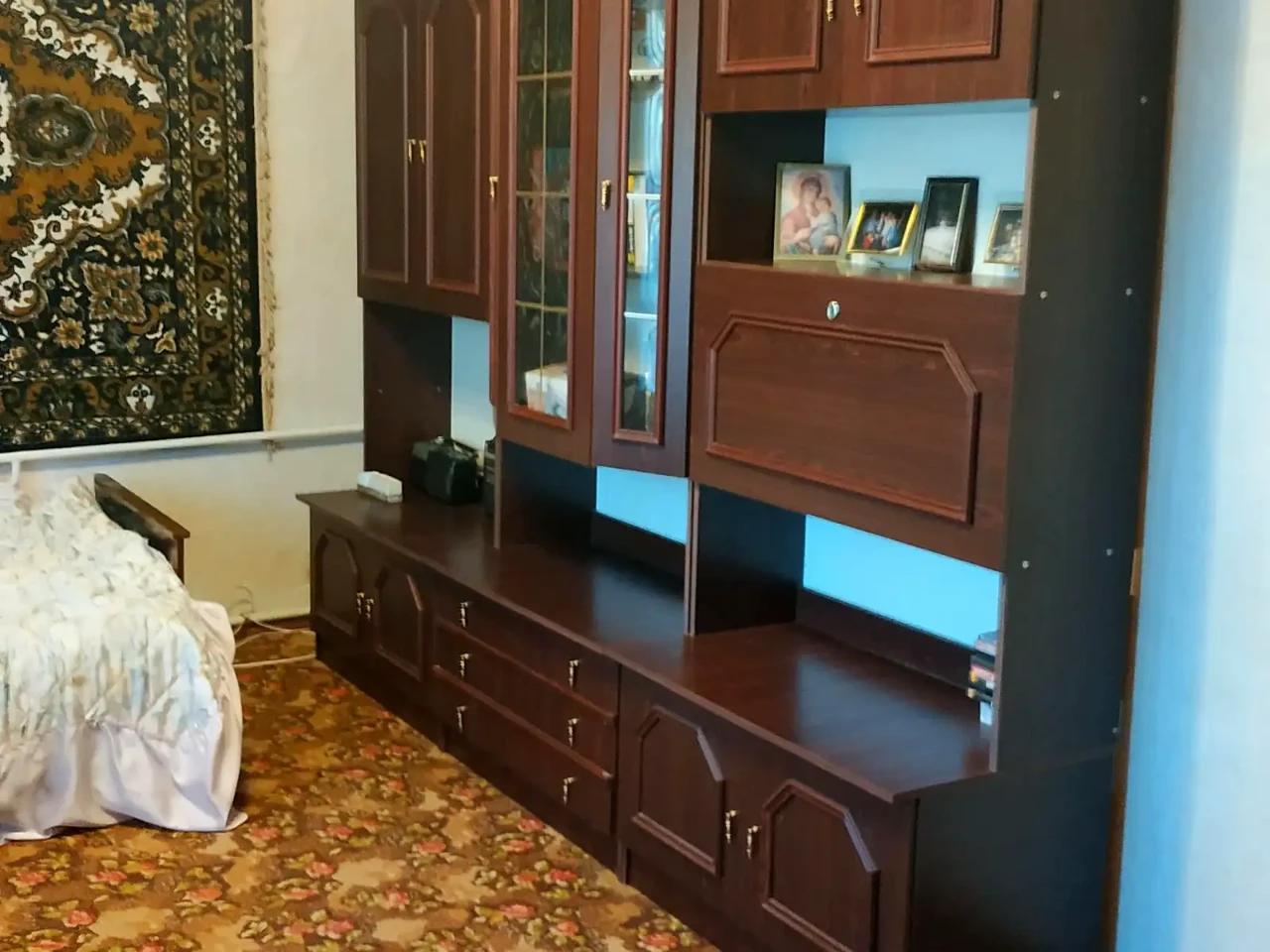 Продаж квартири 1-кімн. 42 м² 3/5 пов.