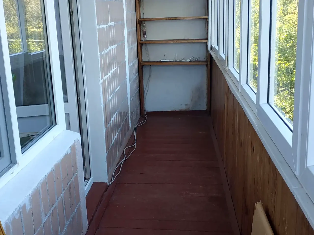 Продаж квартири 1-кімн. 42 м² 3/5 пов.