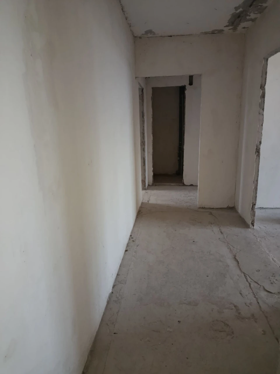Продам 3-х кімнатну  квартиру румунського планування або обм