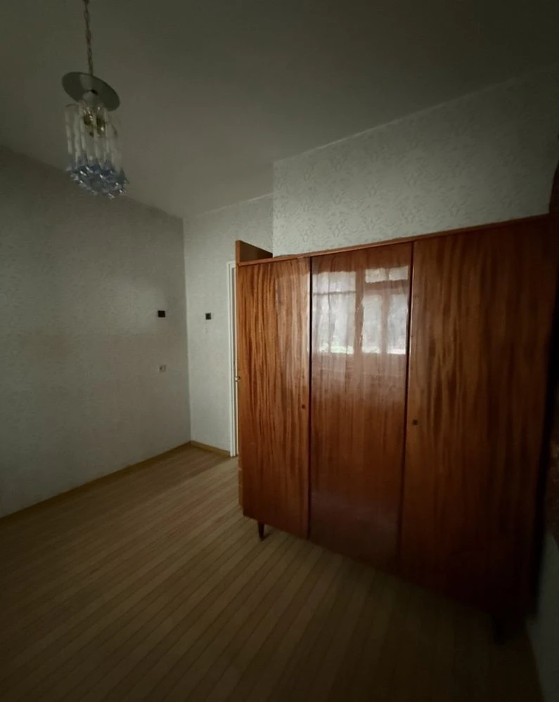 Продаж 4-х кімнатної квартири румунського планування