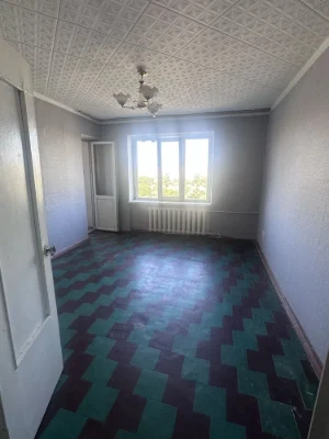 Продється двокімнатна квартира