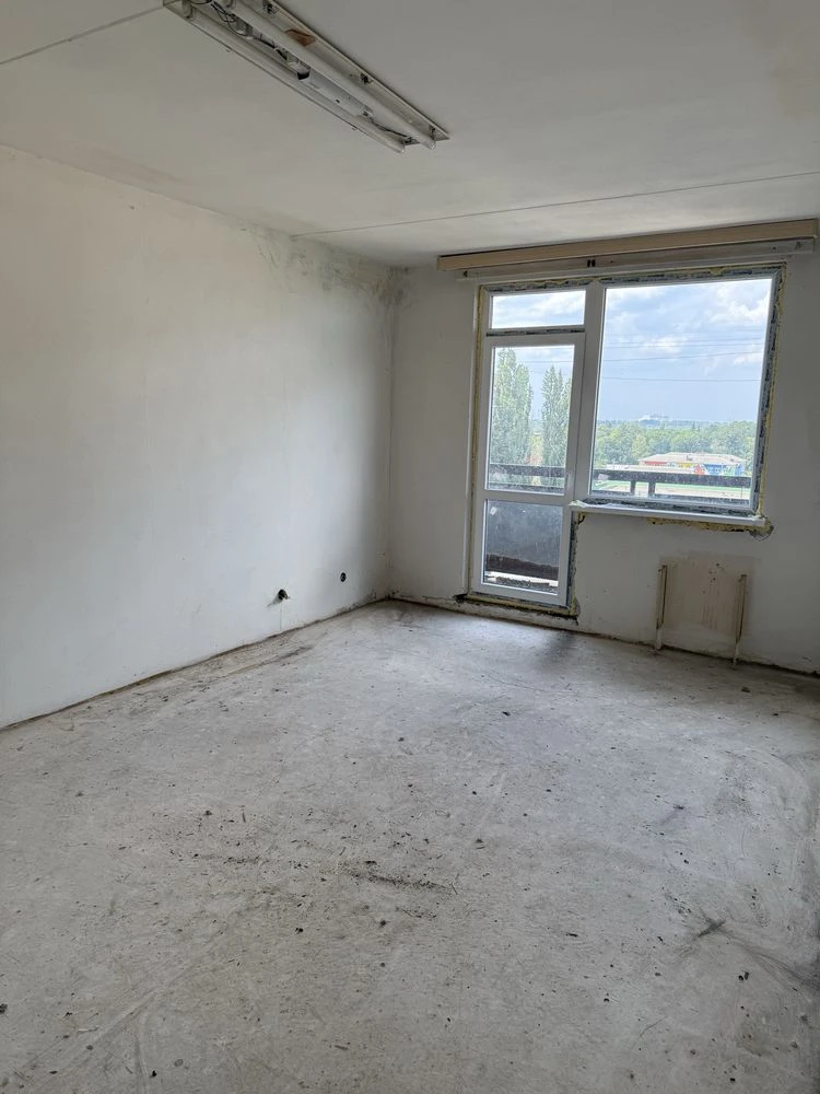 Продам 3-х кімнатну квартиру