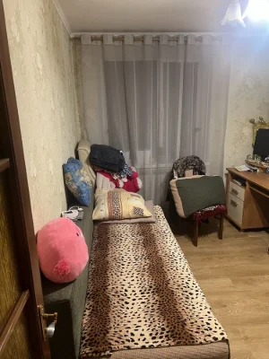 Продам  3-х кімнатну квартиру район вокзалу