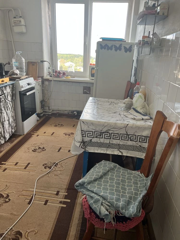 Продам 3 кімнатну квартиру в центрі міста