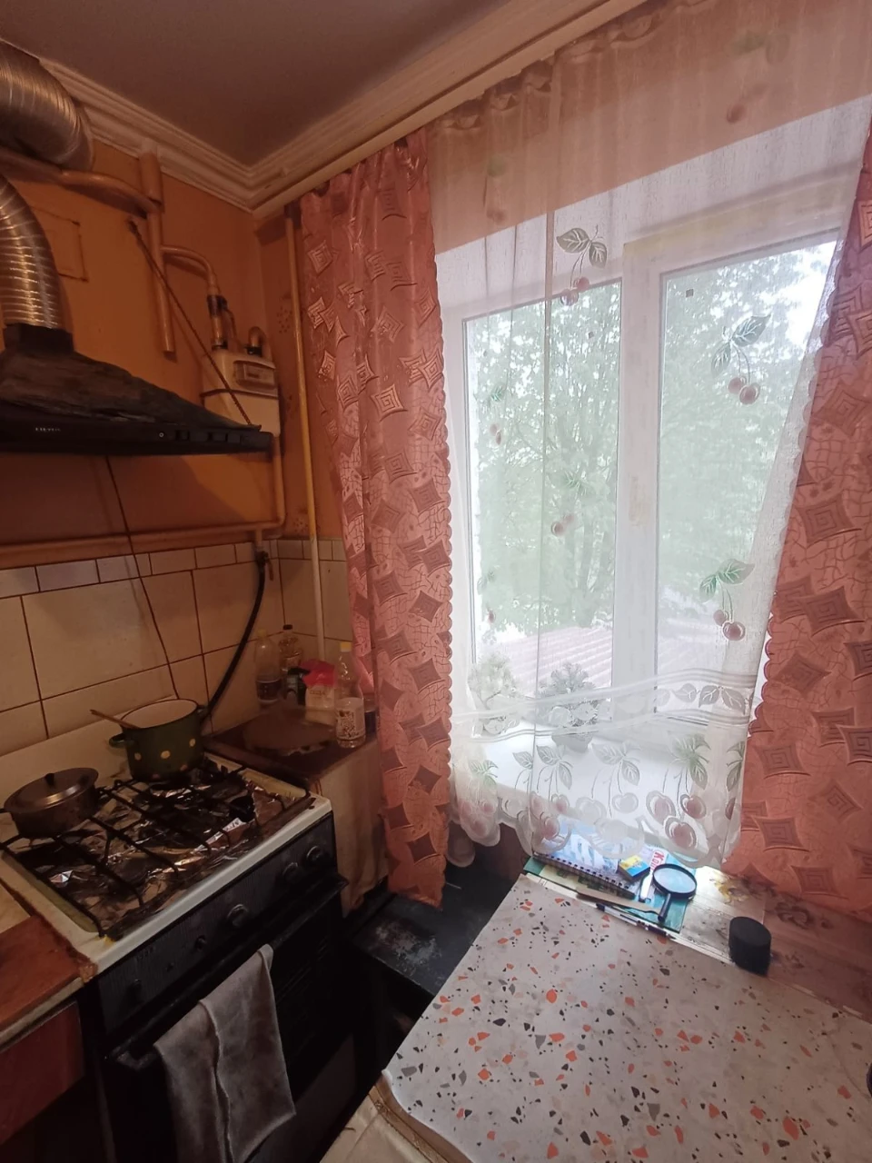 Продам або обміняю на будинок однокімнатну квартиру,2 поверх
