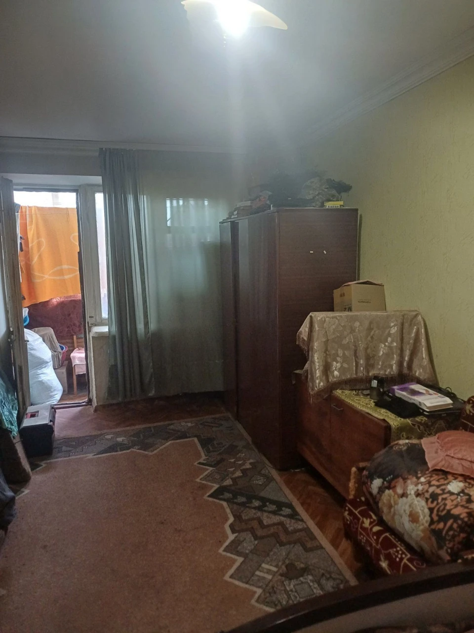 Продам або обміняю на будинок однокімнатну квартиру,2 поверх