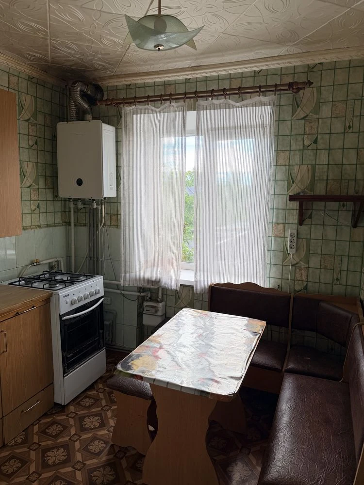 Продаж 2 кімнатної квартири   42 000$
