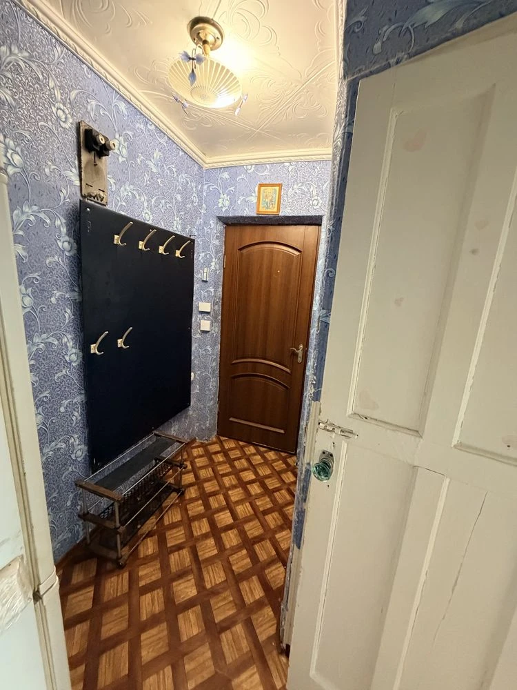 Продаж 2 кімнатної квартири   42 000$