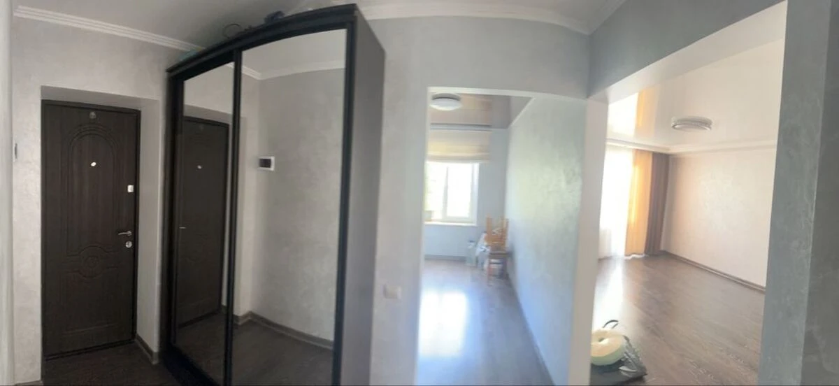 Продам 3-и кімнатну квартиру м. Мала Виска.