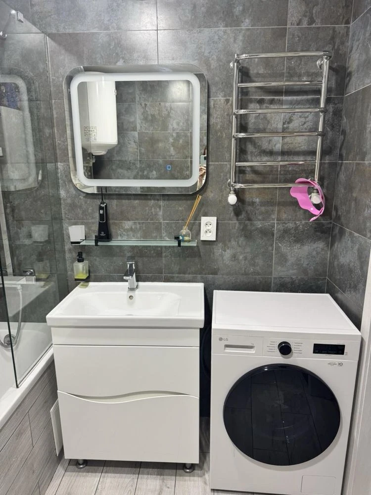 Продам 2 кімнатну квартиру