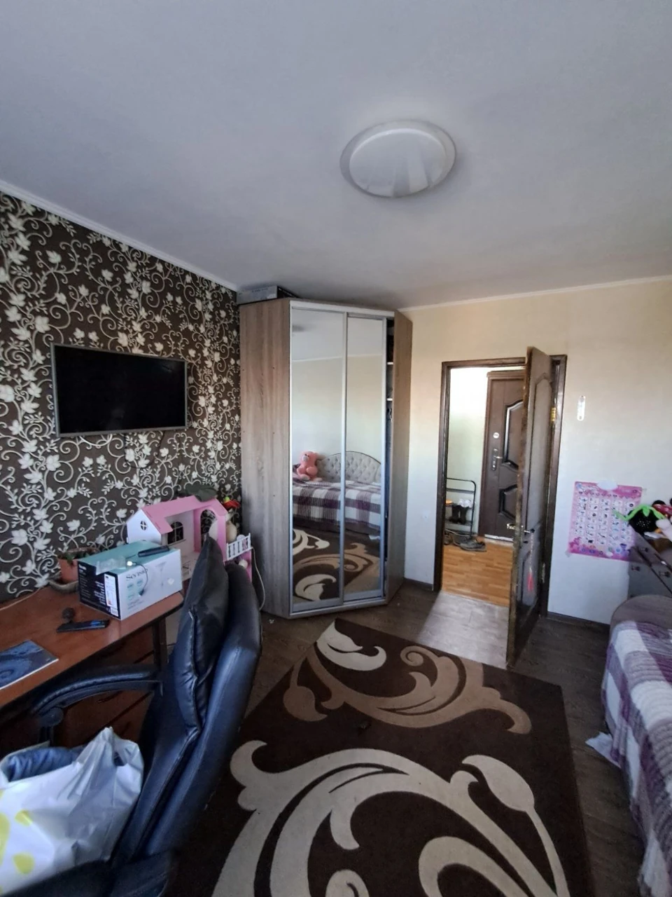 Продам квартиру 2кімнатну