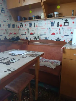 1  кімнатна квартира на 6 грудня