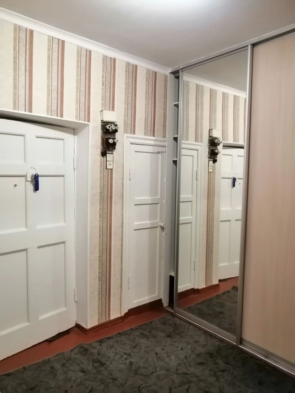 Продам 3-х кімнатну квартиру