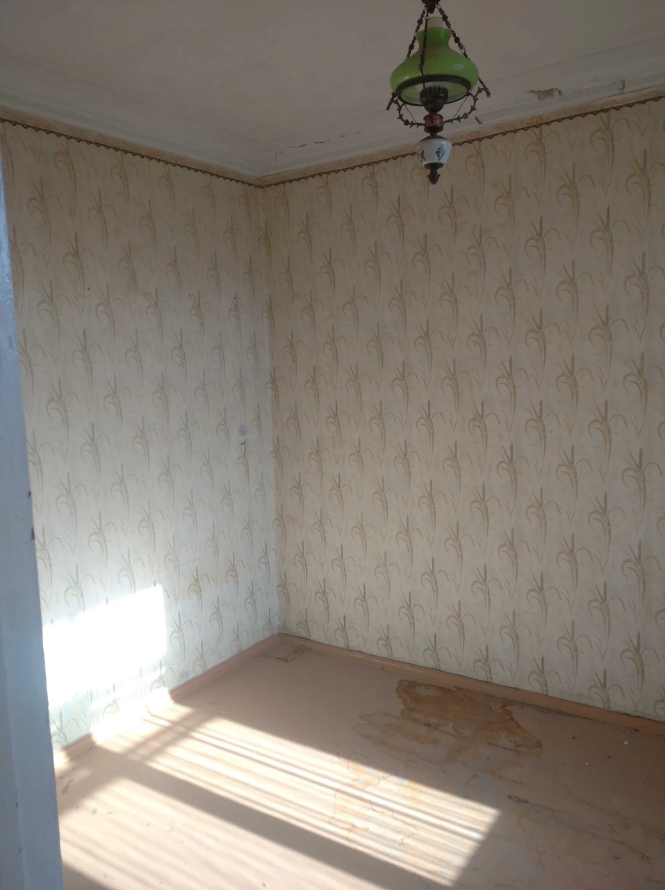 Продам 3 кімнатну квартиру на пл. Покровській
