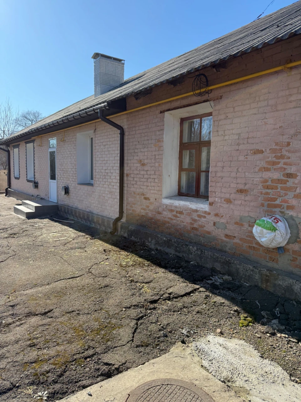 Продам двокімнатну квартиру