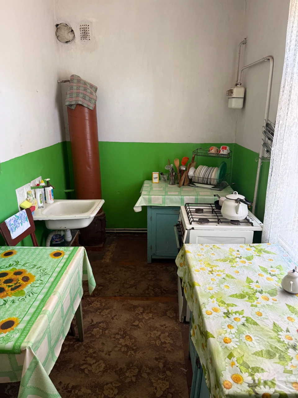 Продам двокімнатну квартиру