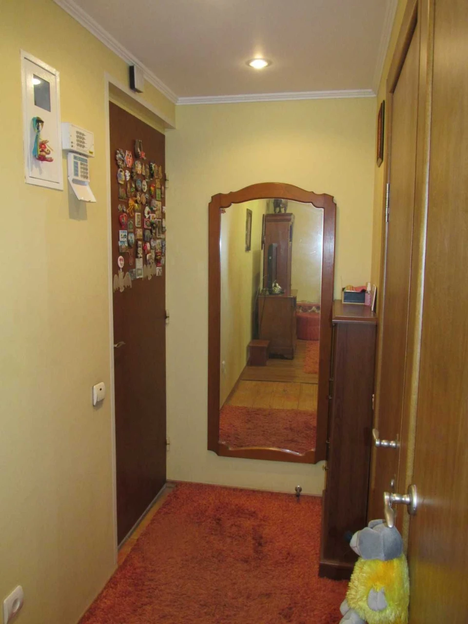 Продам 2 кімнатну квартиру по вул. Перспективній ( Центр міс