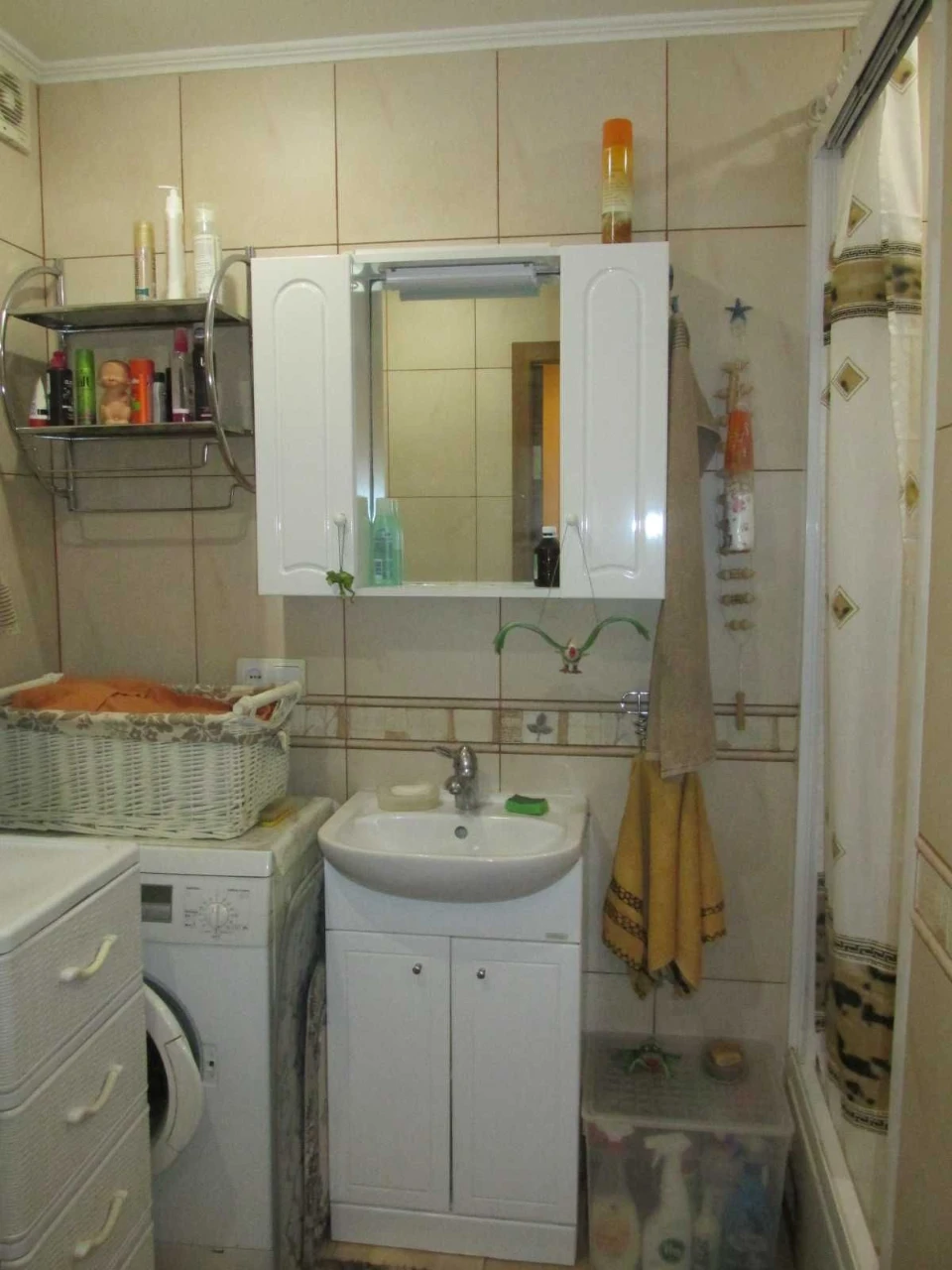 Продам 2 кімнатну квартиру по вул. Перспективній ( Центр міс