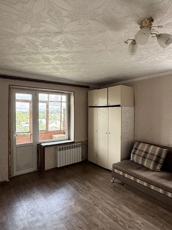 Продам 1 кімнатну квартиру (р-н кафе Ітака)
