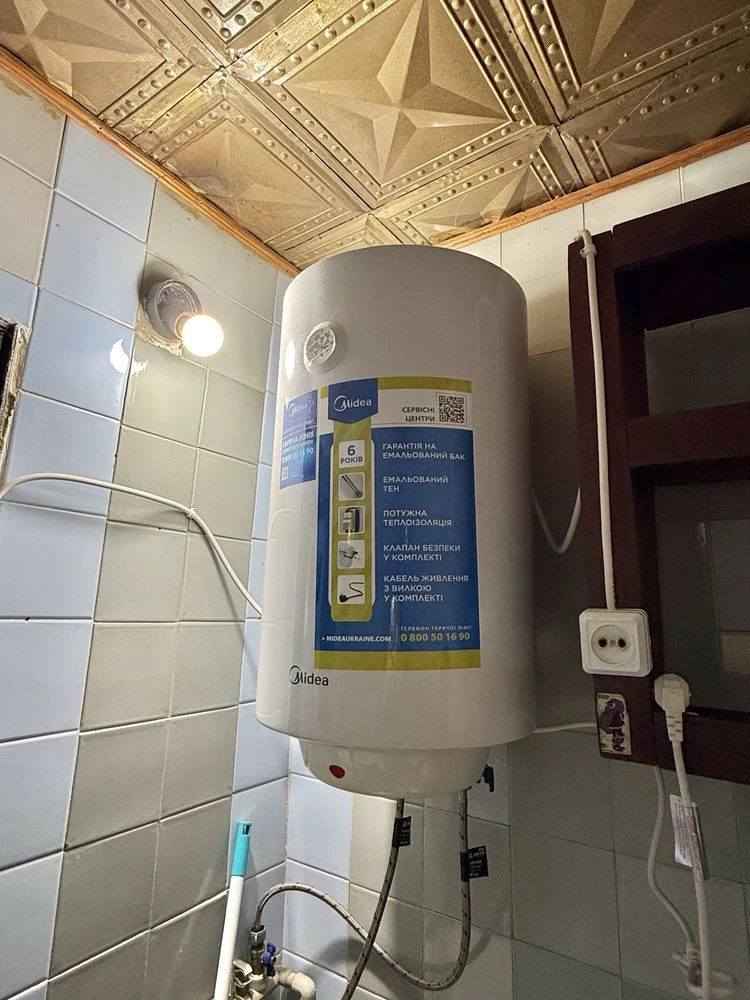 Продам 1 кімнатну квартиру (р-н кафе Ітака)