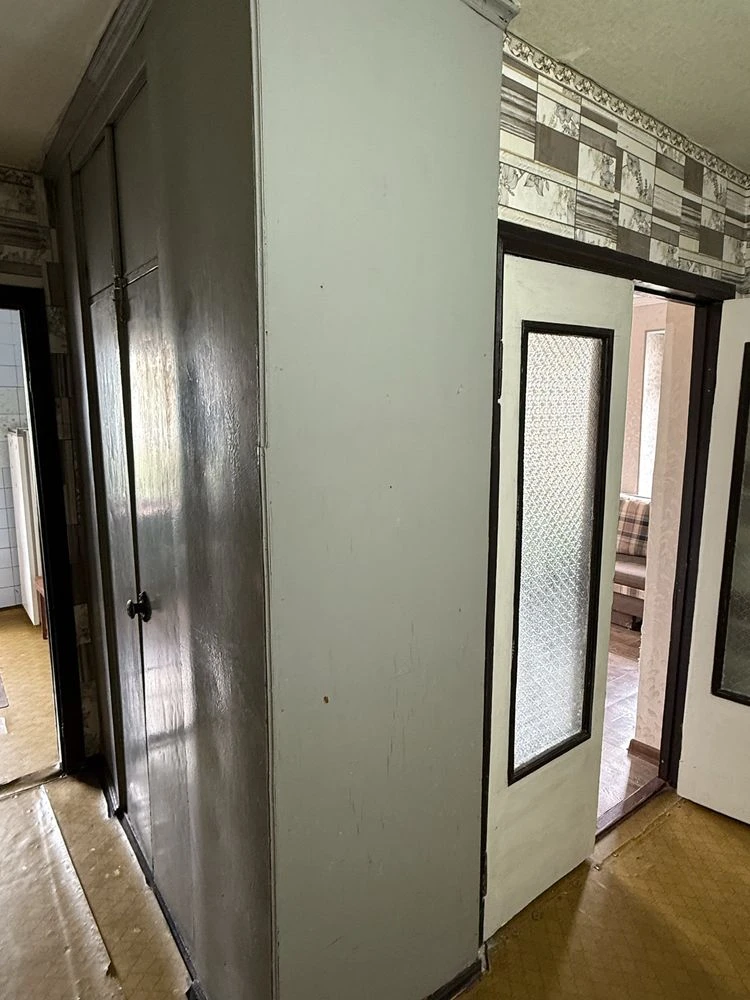 Продам 1 кімнатну квартиру (р-н кафе Ітака)