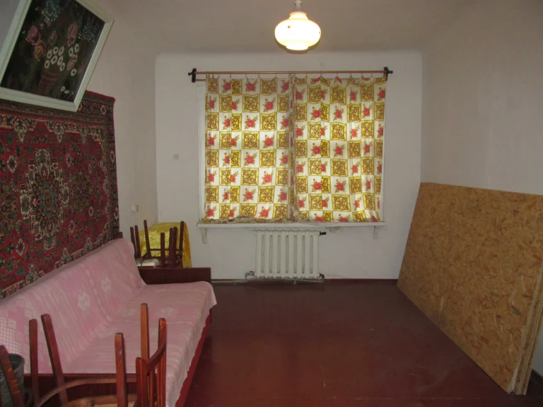 Продам 3 кімнатну квартиру по вул. Миру ( Перемога р-н 10 шк