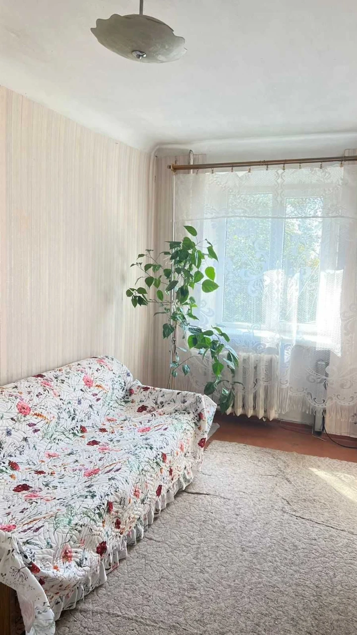 Продам 3 кімнатну квартиру по пр. Соборному (р-н Грандплази