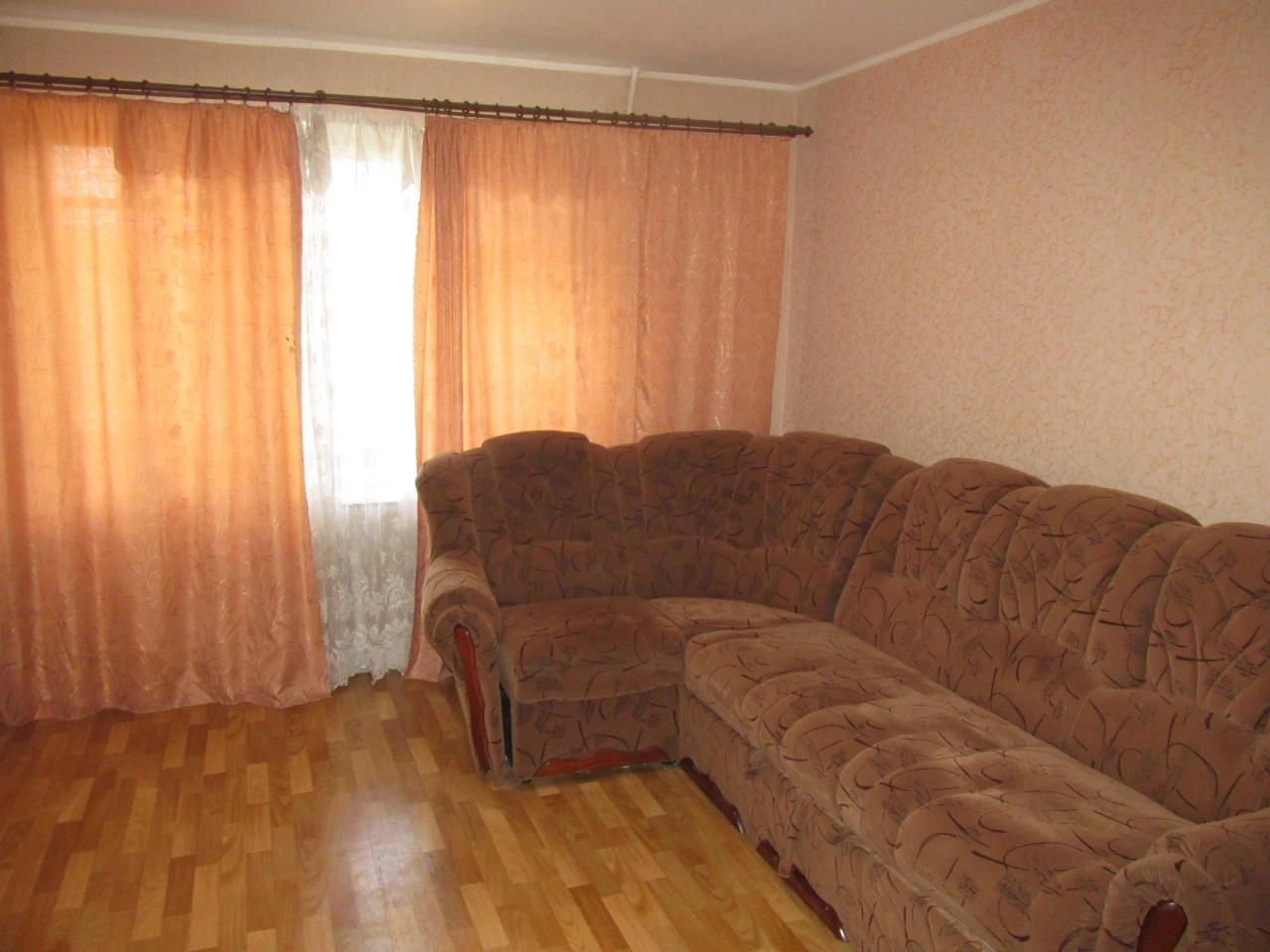 Продам 3 кімнатну квартиру по вул. Грушевського (р-н Дитячої